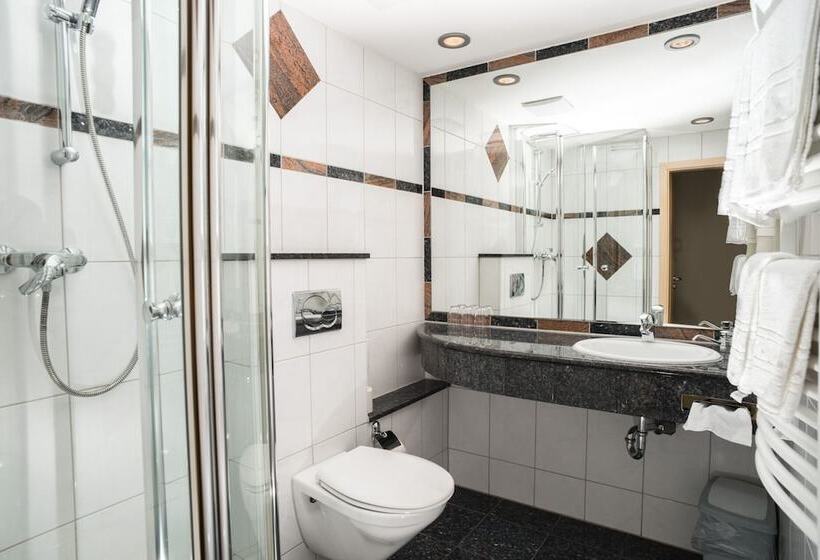 Aparthotel Astro   Nichtraucher