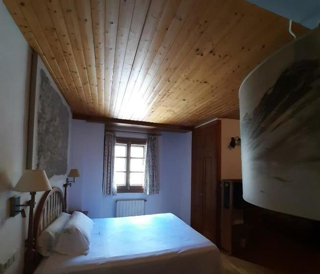 San Marsial Benasque Apartamentos Y