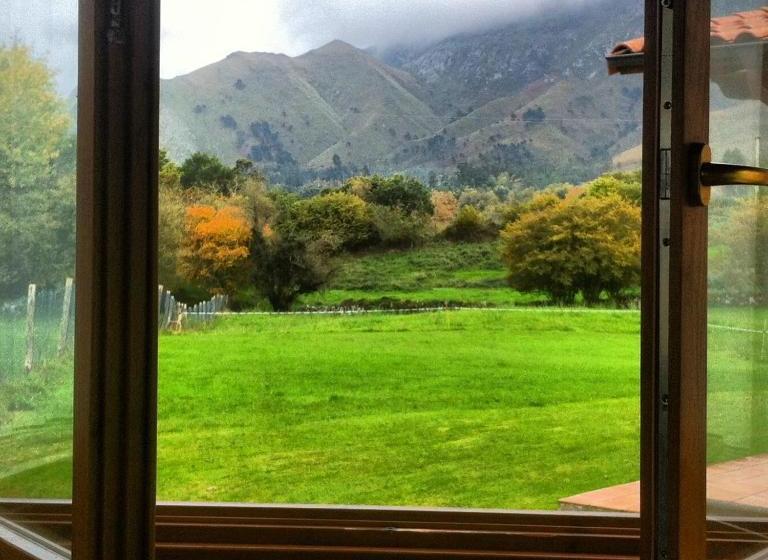 Apartamentos El Pradón De Santa Marina