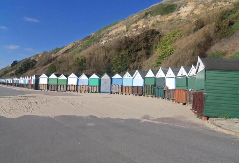 مبيت وإفطار Alexander Lodge