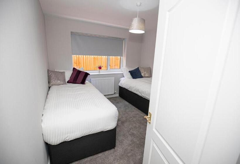 צימר Lynwood House