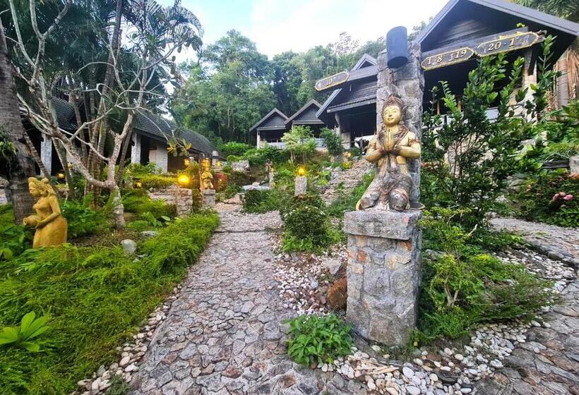 Boomerang Village Resort Kata