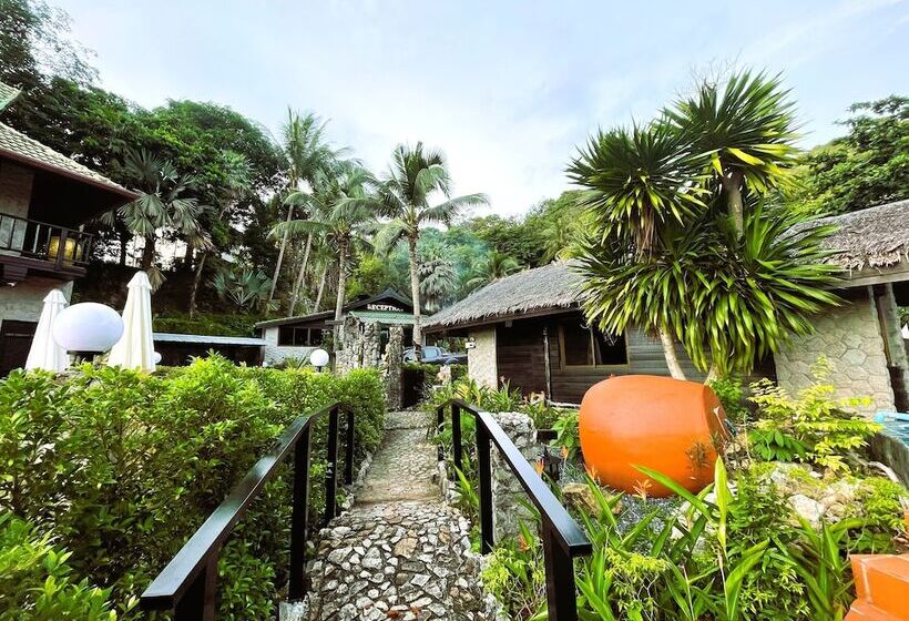 Boomerang Village Resort Kata