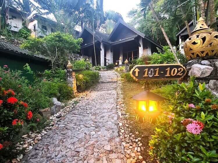 Boomerang Village Resort Kata