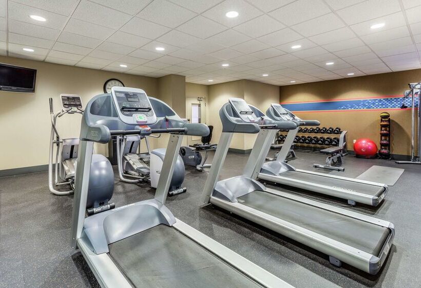Hampton Inn & Suites Chicagolibertyville