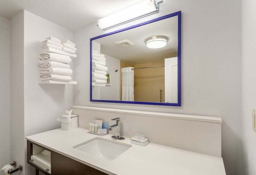 Hampton Inn & Suites Chicagolibertyville