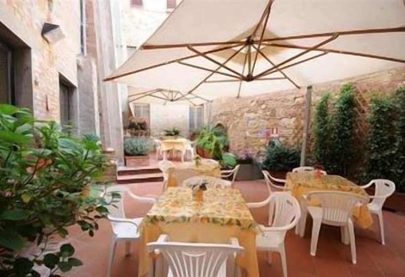فندق Albergo Duomo