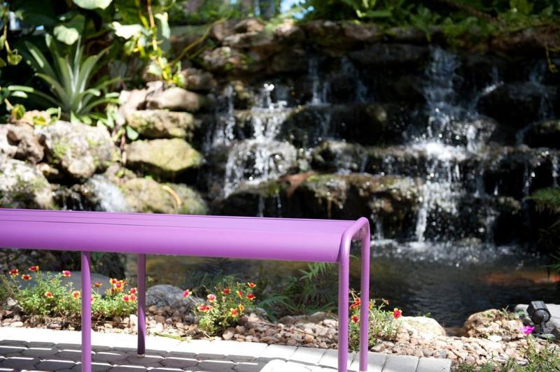 ホテル Almond Tree Inn  Adults Only