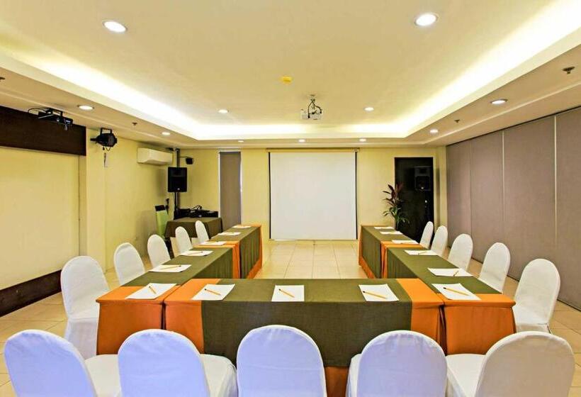 هتل Alpa City Suites