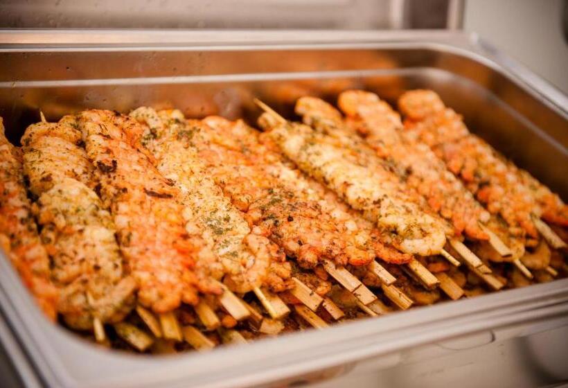 Отель Am Schloss