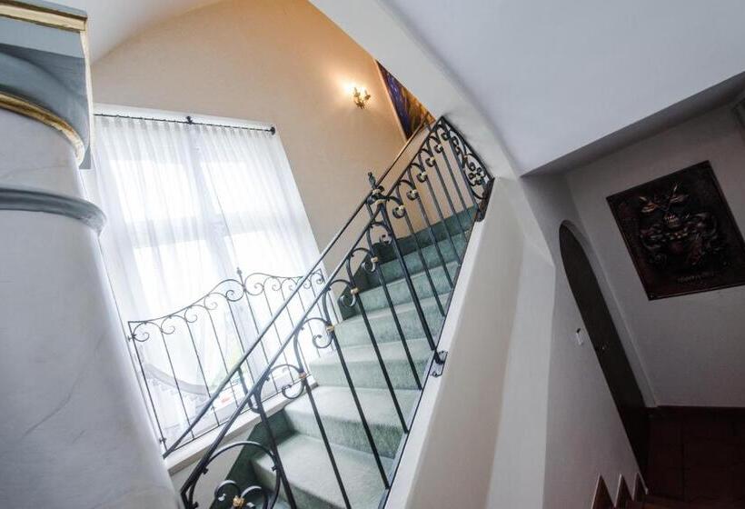 Отель Am Schloss