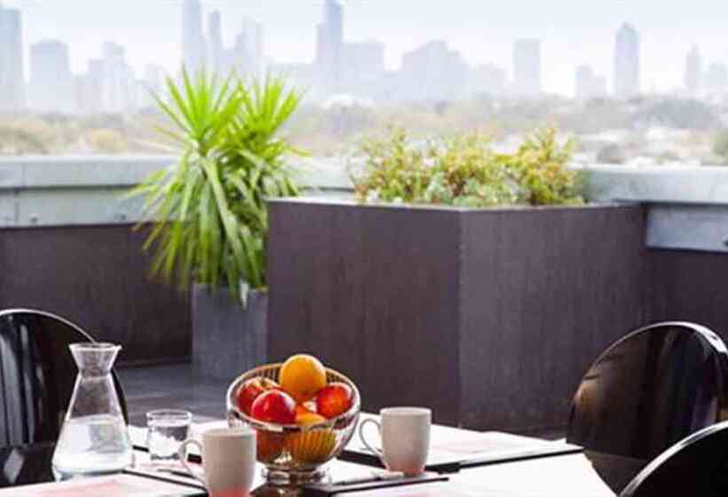 Отель The Cullen Melbourne   Art Series