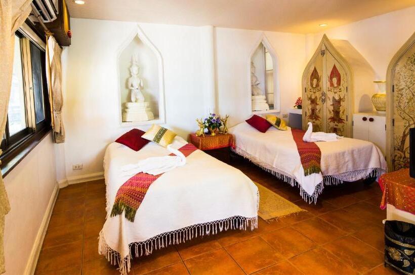 فندق Ayutthaya Garden River Home