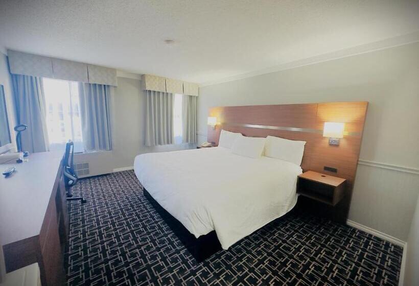 فندق Baymont By Wyndham Edson