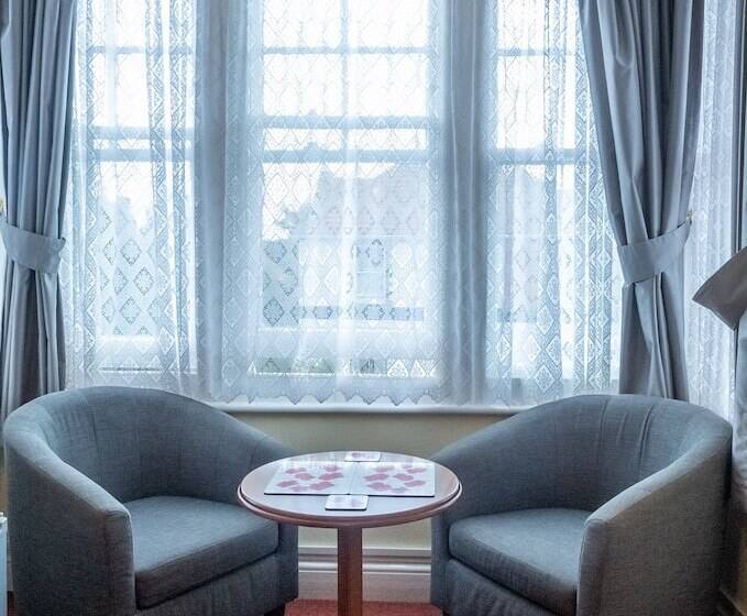 酒店 Beecroft Lodge