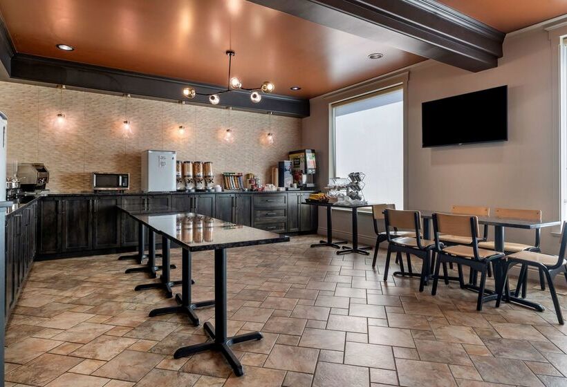 호텔 Best Western Plus Edmundston