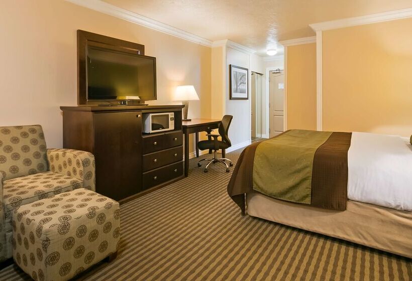 Best Western Plus Mirage Hotel And Resort