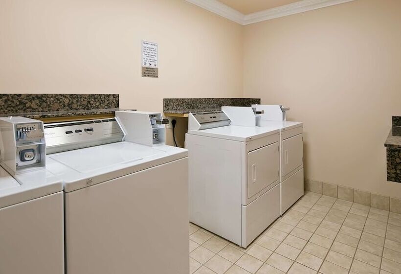 Best Western Plus Mirage Hotel And Resort