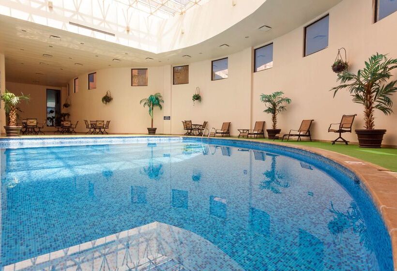 酒店 Best Western Plus Nuevo Laredo Inn & Suites