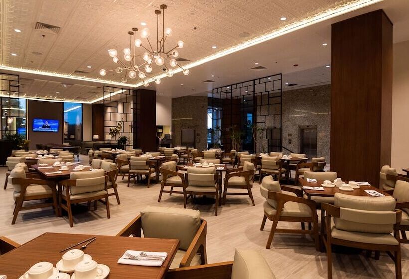 酒店 Best Western Plus Nuevo Laredo Inn & Suites