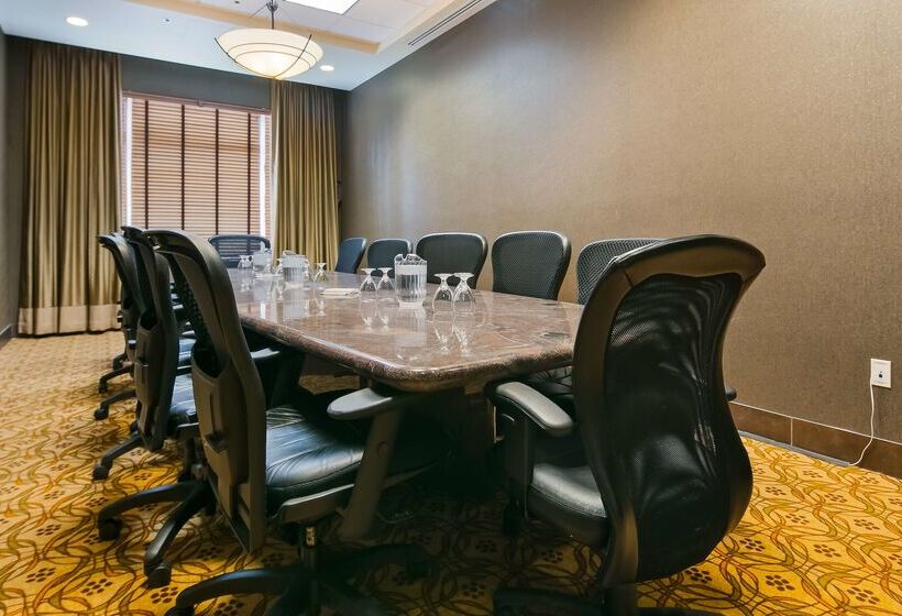 فندق Best Western Sunrise Inn & Suites