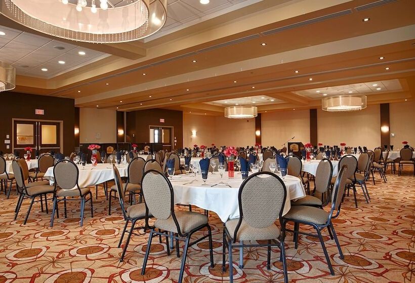 فندق Best Western Sunrise Inn & Suites