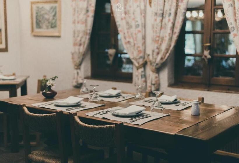 בית מלון כפרי Bourazani Wild Life Resort