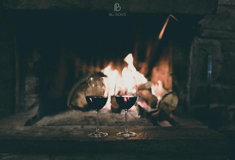 בית מלון כפרי Bourazani Wild Life Resort