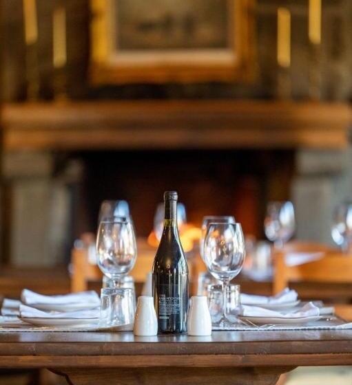 בית מלון כפרי Bourazani Wild Life Resort