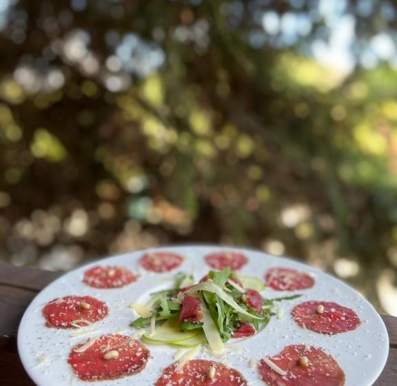 בית מלון כפרי Bourazani Wild Life Resort