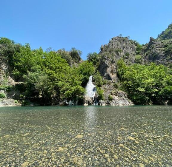 فندق Bourazani Wild Life Resort