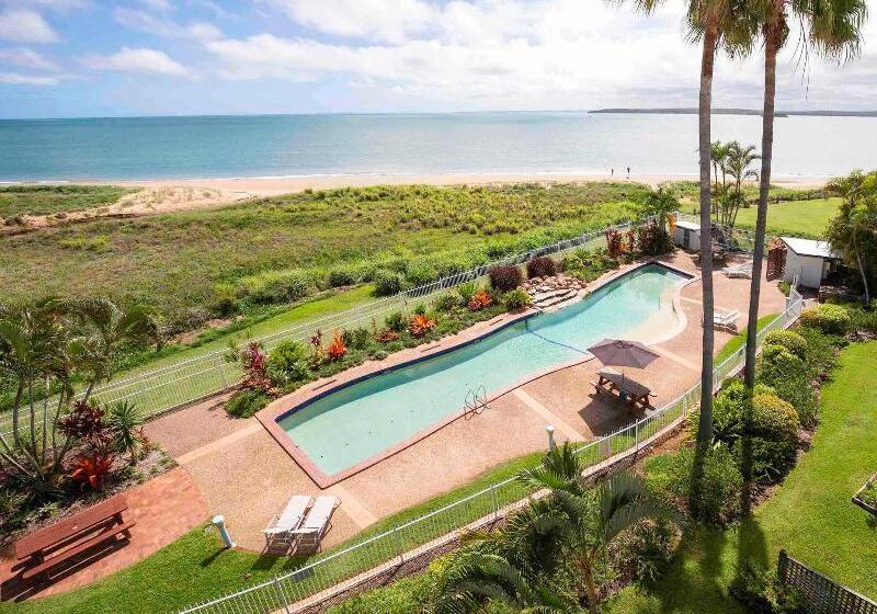 هتل Breakfree Great Sandy Straits