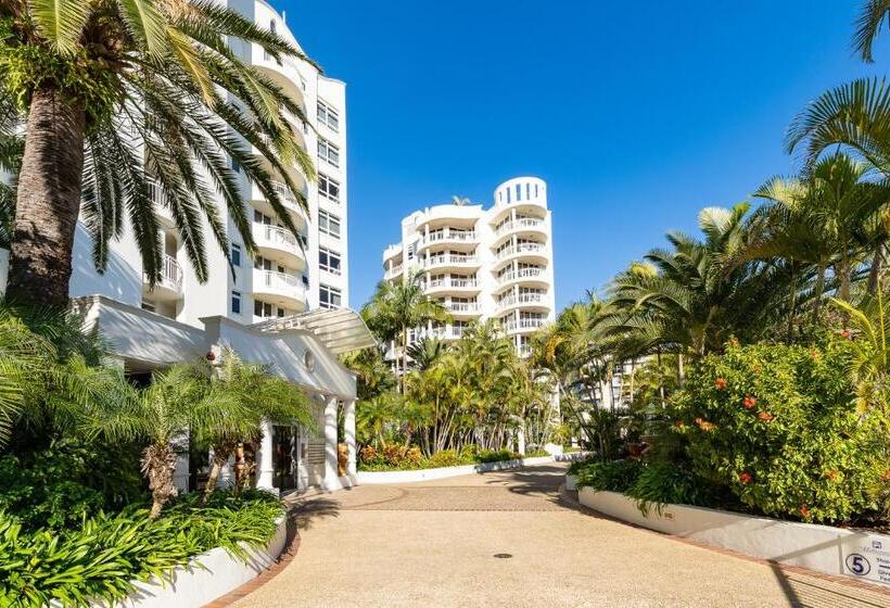 Отель Ultiqa Burleigh Mediterranean Resort