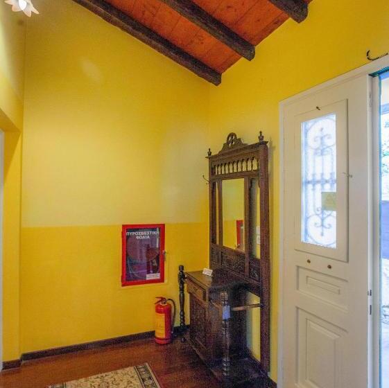 酒店 Byron Traditional