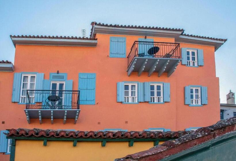 酒店 Byron Traditional