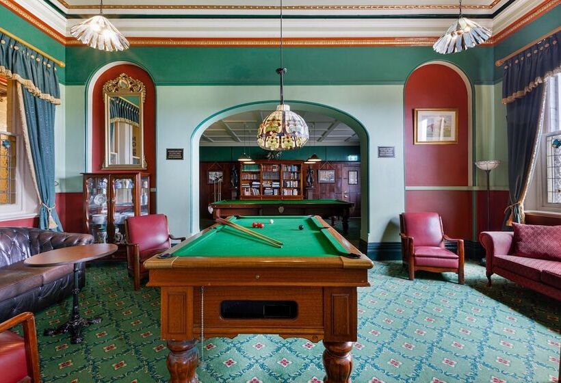 בית מלון כפרי Carrington