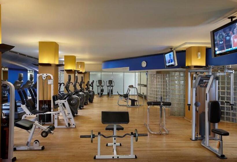 فندق Cinnamon Lakeside