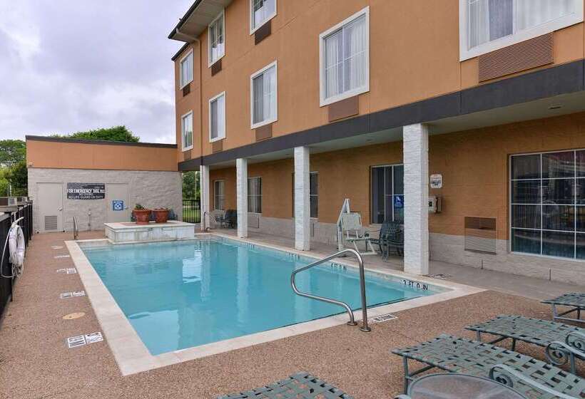 فندق Comfort Inn & Suites Frisco   Plano