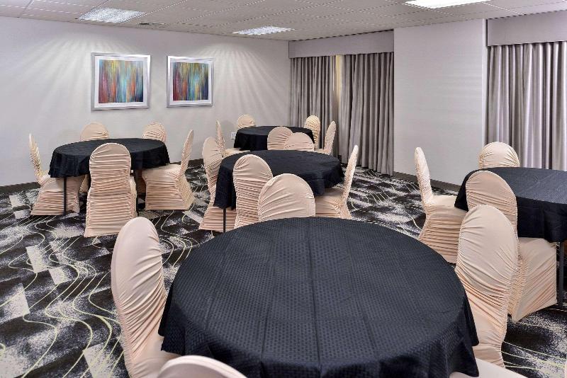 فندق Comfort Inn & Suites Frisco   Plano