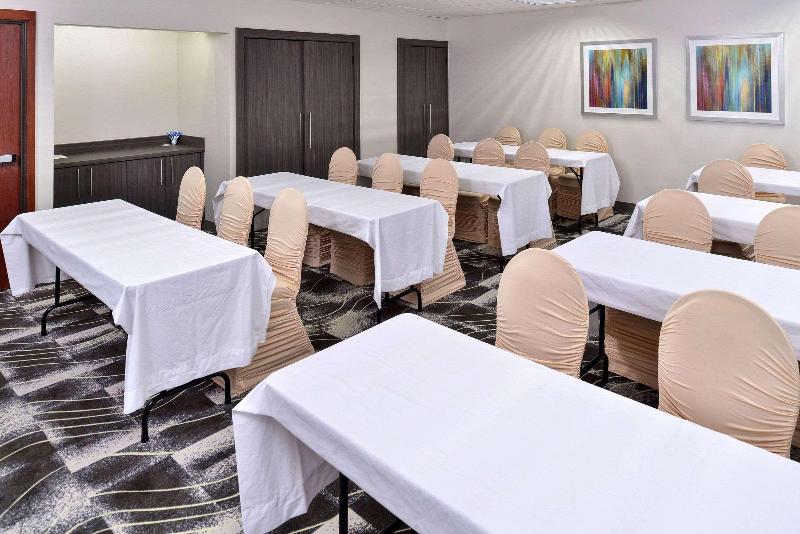 فندق Comfort Inn & Suites Frisco   Plano