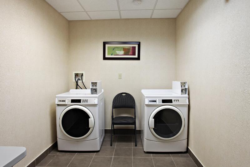 فندق Comfort Inn & Suites