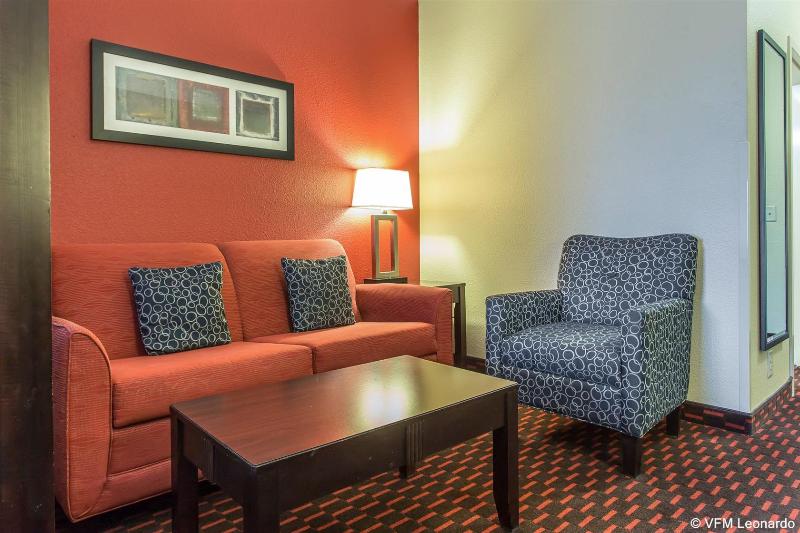 فندق Comfort Suites Florence I95