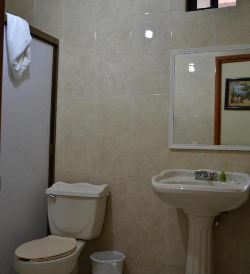 فندق Conquistadores