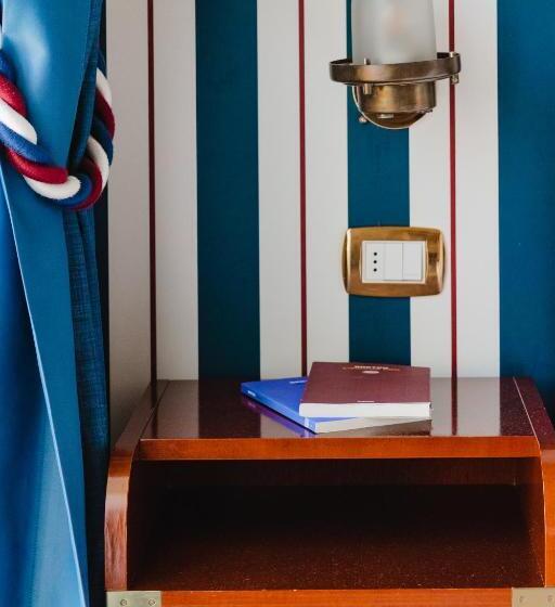 Corte Di Nettuno Cdshotels