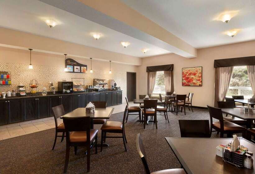 فندق Days Inn By Wyndham Innisfail