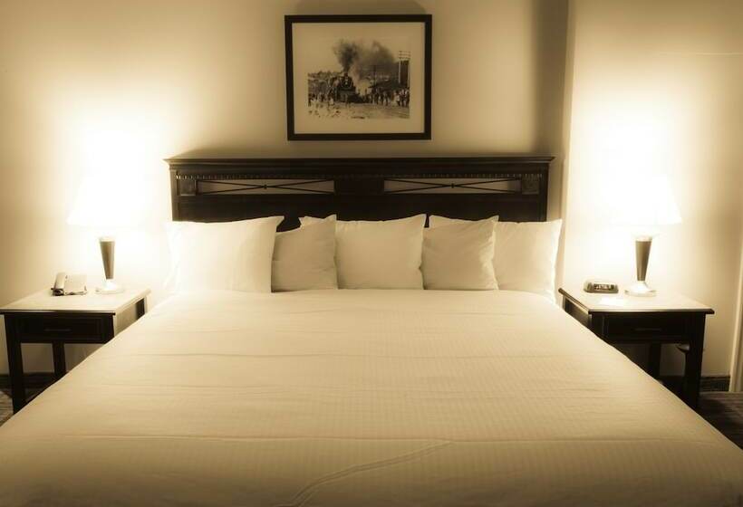 酒店 Days Inn By Wyndham Surrey