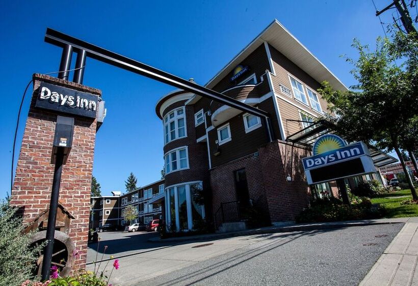 酒店 Days Inn By Wyndham Surrey