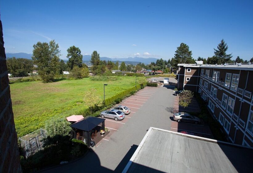 酒店 Days Inn By Wyndham Surrey