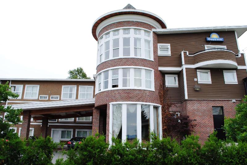 酒店 Days Inn By Wyndham Surrey