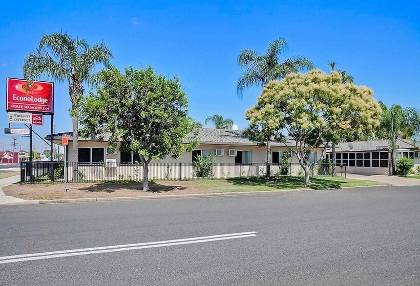 בית מלון כפרי Econo Lodge Moree Spa Motor Inn